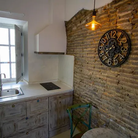 Lalasuites Sharis * جيريز