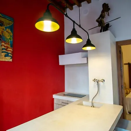 Lalasuites Sharis * جيريز