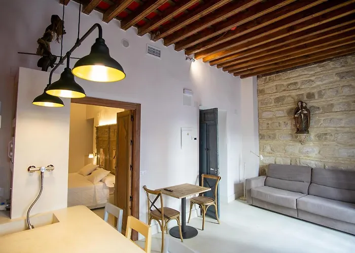 Apartment Lalasuites Sharis *