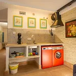 Lalasuites Sharis Apartment *