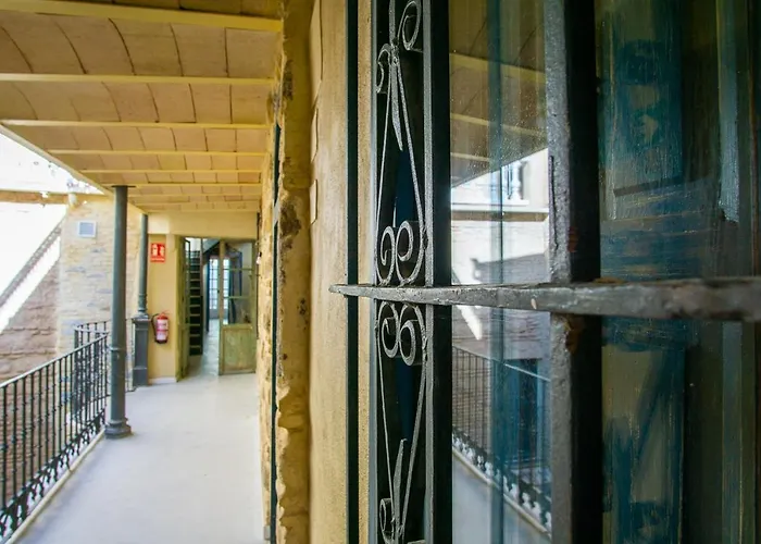 Lalasuites Sharis * Jerez de la Frontera