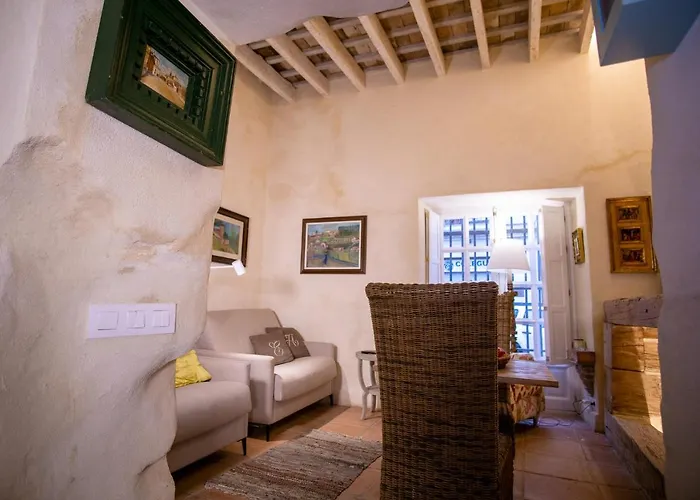 Lalasuites Sharis Appartamento *