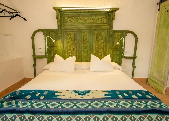 Lalasuites Sharis Apartment