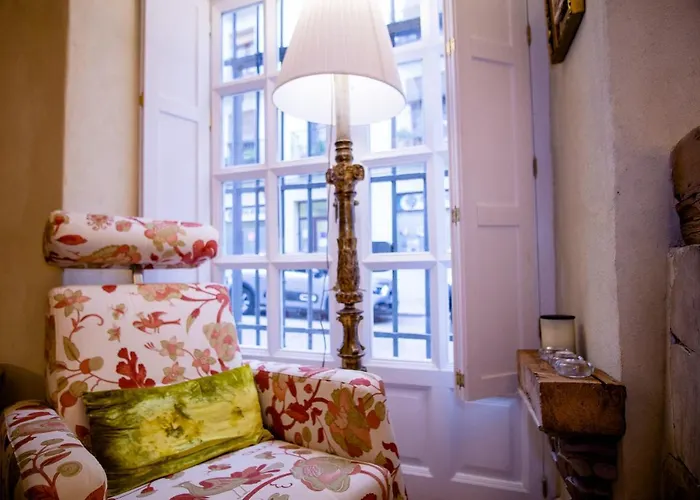 Apartment Lalasuites Sharis